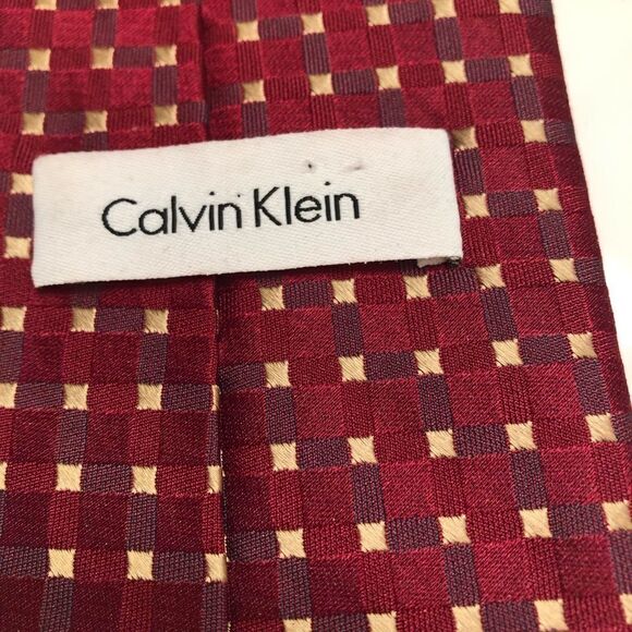 Calvin Klein tie   - Picture 3 of 5